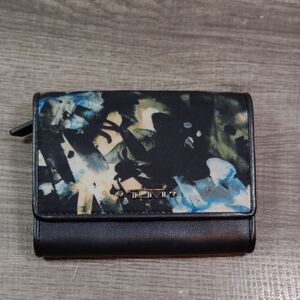 Tumi Black and Blue Artistic Wallet